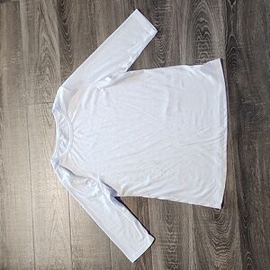 🦇 SHEIN 3/4 Sleeve Tee 🦇